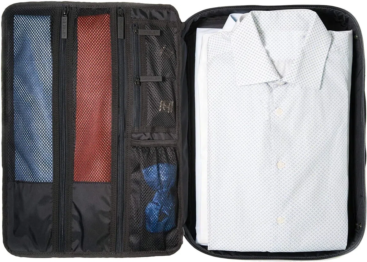 Shirt Bag per camicie senza pieghe - con scomparti per cravatte, papillon | Accessori da viaggio per borsa indumenti, borsa per indumenti e organizer | Ideale per il bagaglio a mano | Blu