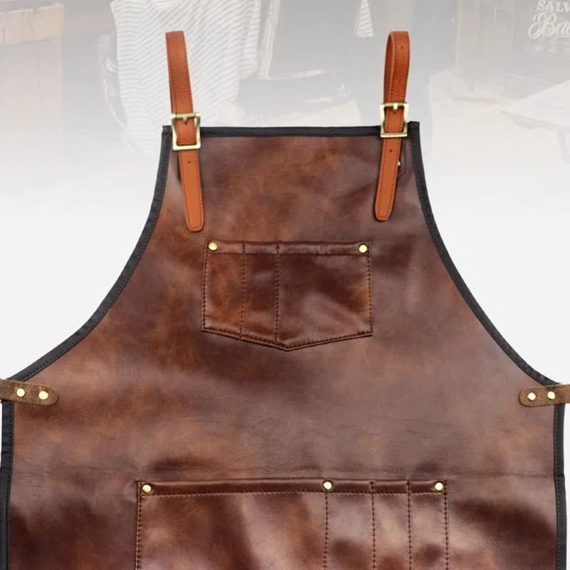 Grembiule da barbiere parrucchiere professionale in similpelle con cinturino incrociato regolabile, tasche multiple, bavaglino impermeabile