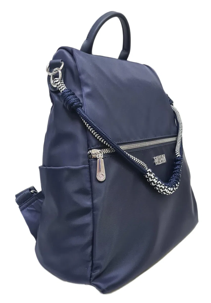 COVERI COLLECTION Zaino Donna casual in Nylon Impermeabile, Convertibile in Borsa a Tracolla, con Sistema Antifurto, Apertura sul retro, Dimensioni 30x13x34 cm Art.5187-1 (BLU)