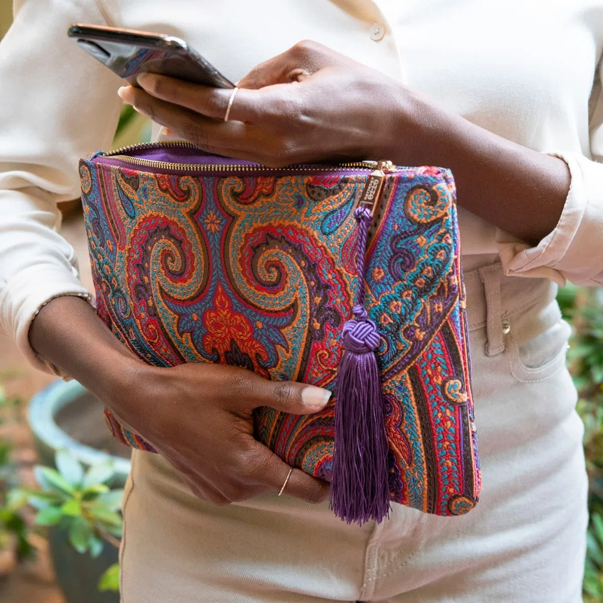 Otto Angelino Pochette di Design da Donna in tessuto con Nappina sulla Zip - Perfetta per organizzare la borsa, per trucchi, chiavi, specchietto e carte di credito, come pochette per la sera