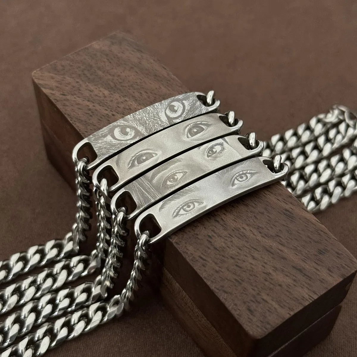 ALMENDRA Bracciale con foto occhi fidanzati con fotografia personalizzata da uomo incisa braccialetto incisione nome frase inciso scritta regalo