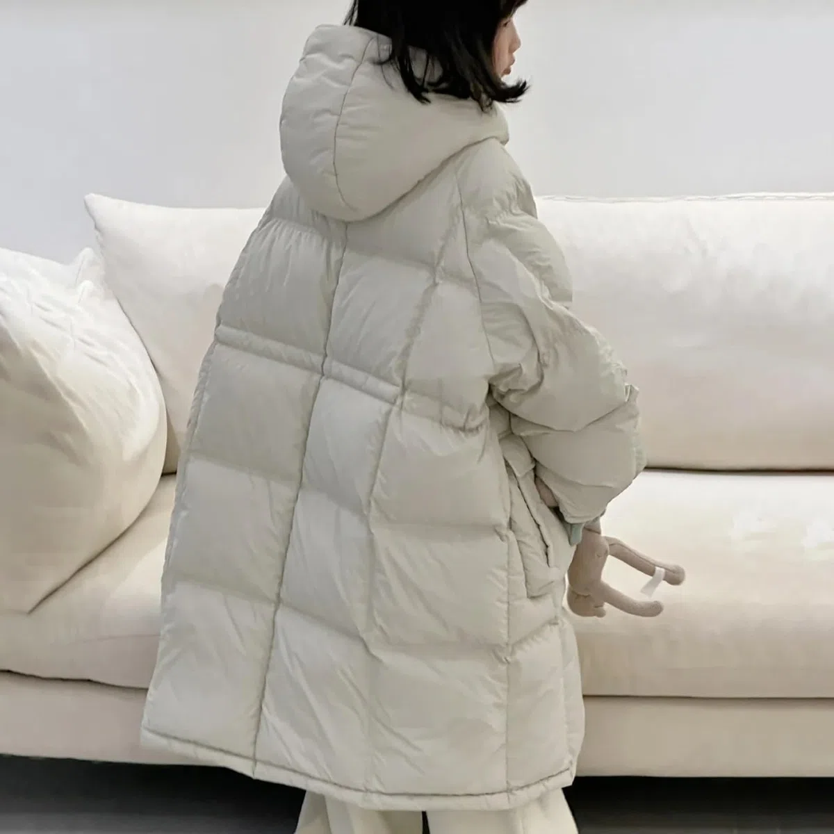 Piumino lungo invernale per ragazze Cappotti alla moda Oversize Caldi Spessi Piumini Maxi Lunghezza Elegante Parka Isolato Impermeabile Outwear
