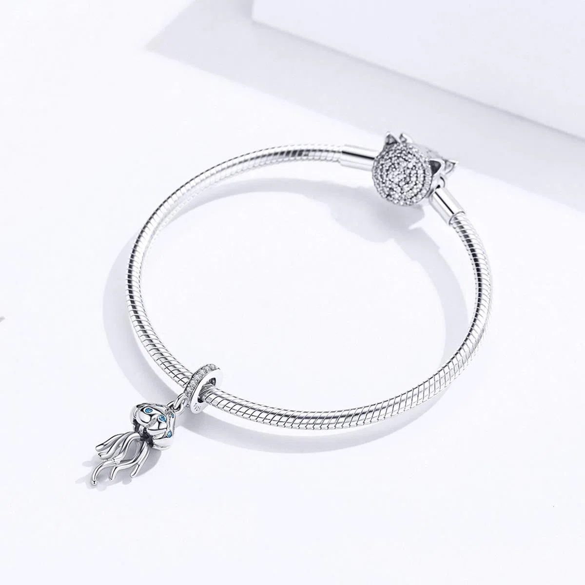 NewL - Ciondolo a forma di medusa subacquea, in argento Sterling 925, per braccialetti e collane