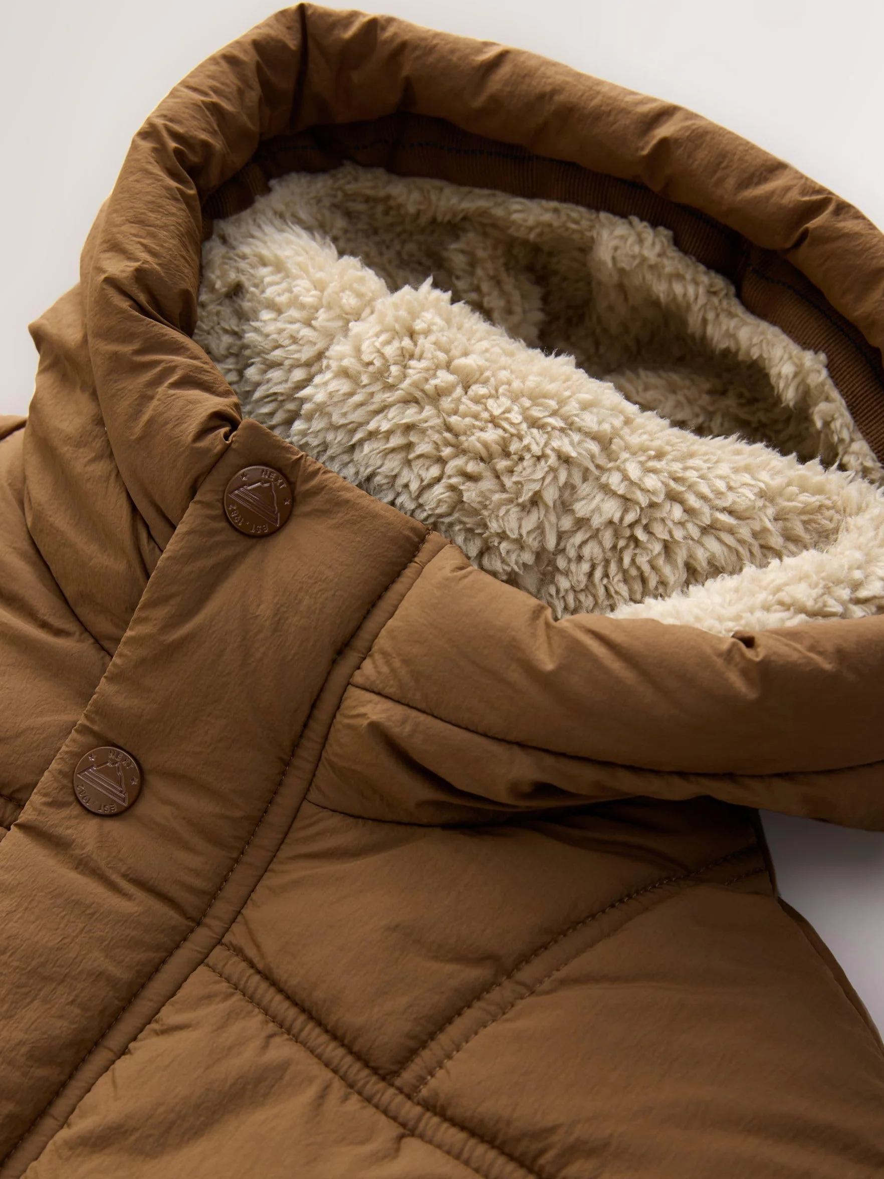 NEXT Ragazzo Cappotto imbottito impermeabile con fodera in sherpa