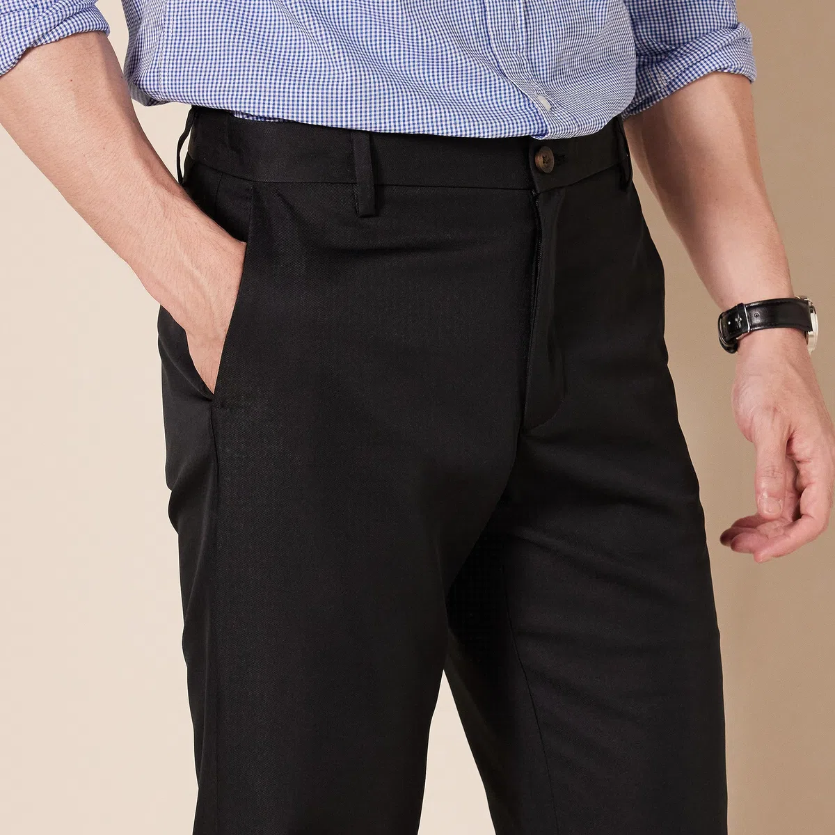 Amazon Essentials Uomo Pantaloni Eleganti Aderenti Piatti sul Davanti