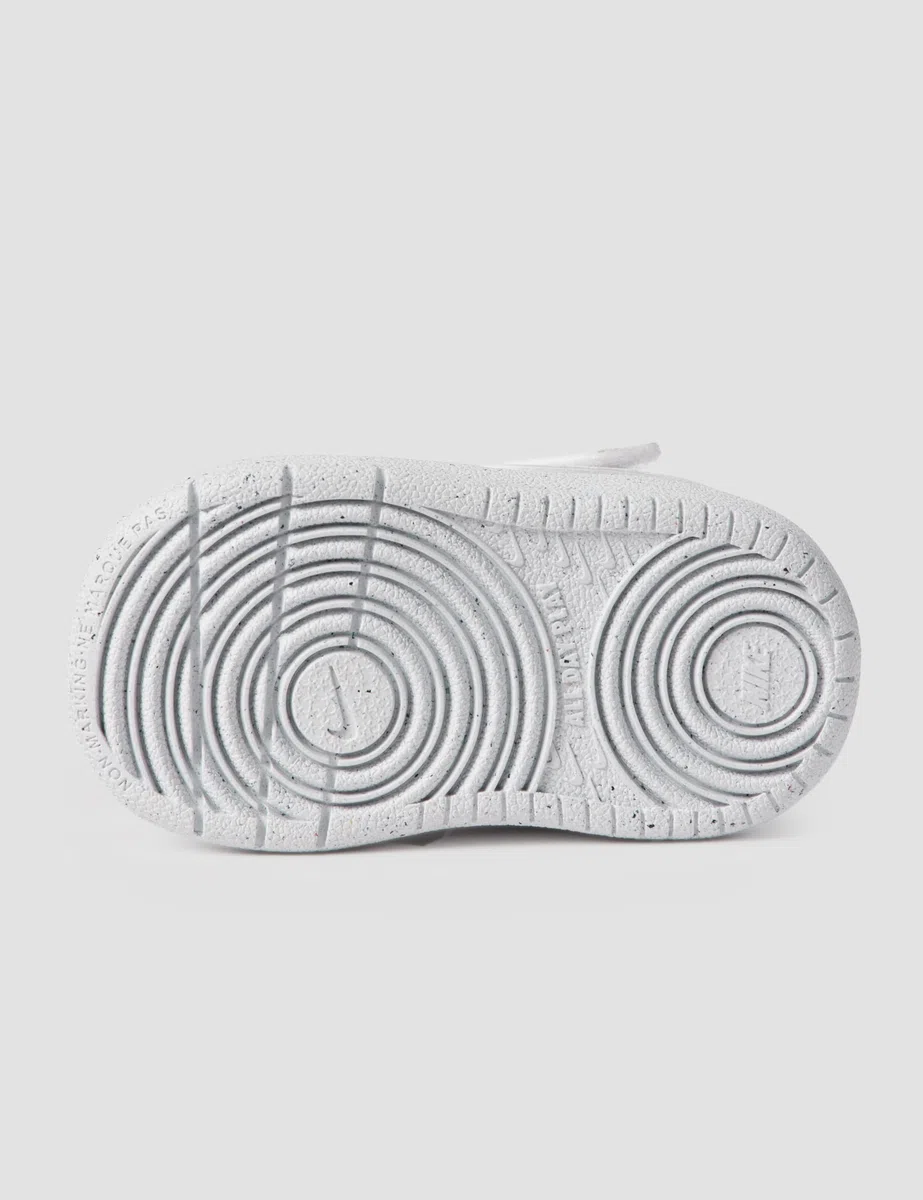 NIKE Boy's Court Borough Low 2 (PSV) Basketball Shoe Child