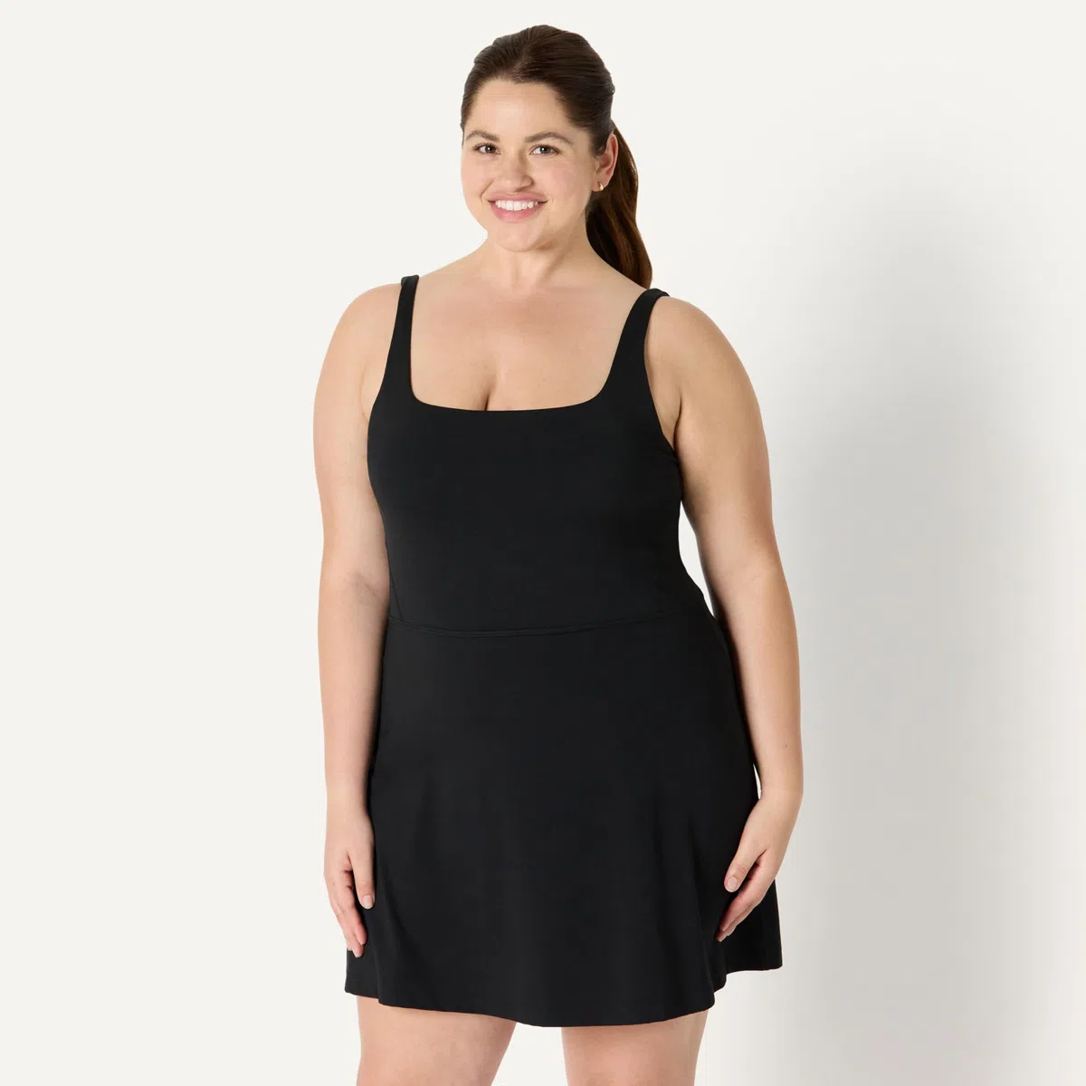 Amazon Essentials Abito Tecnico da Tennis Lungo in FormFlex Morbidissimo Donna