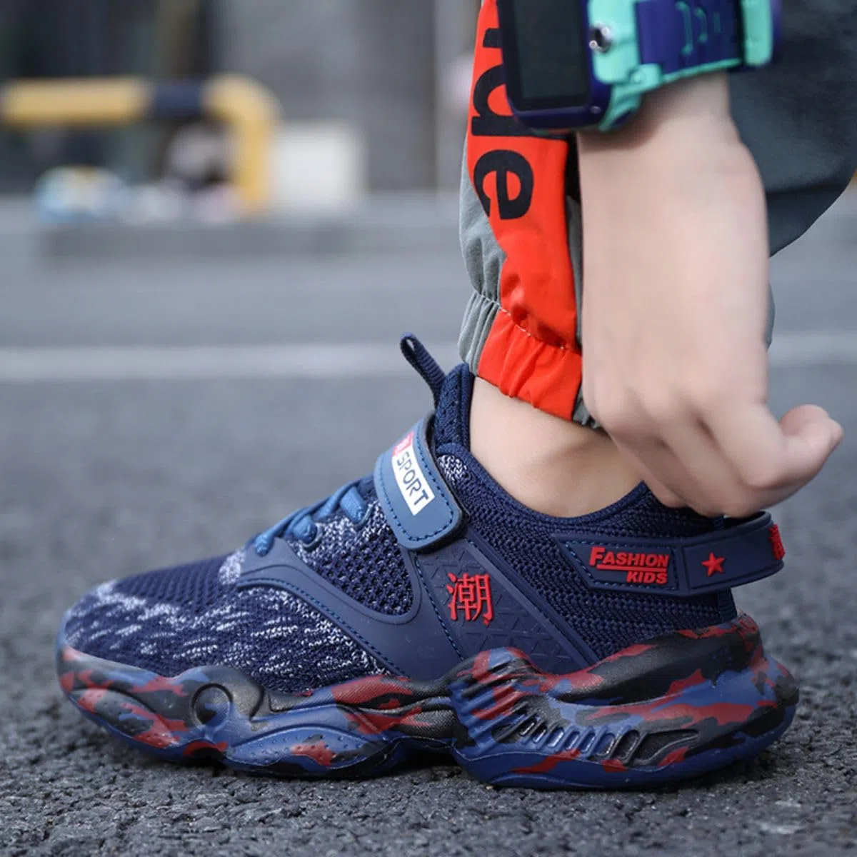 Scarpe da Basket per Ragazzi Scarpe da Ginnastica per Ragazzi Scarpe da Basket per Uomo Fodera per Scarpe Sportive High Top per Bambini Unisex