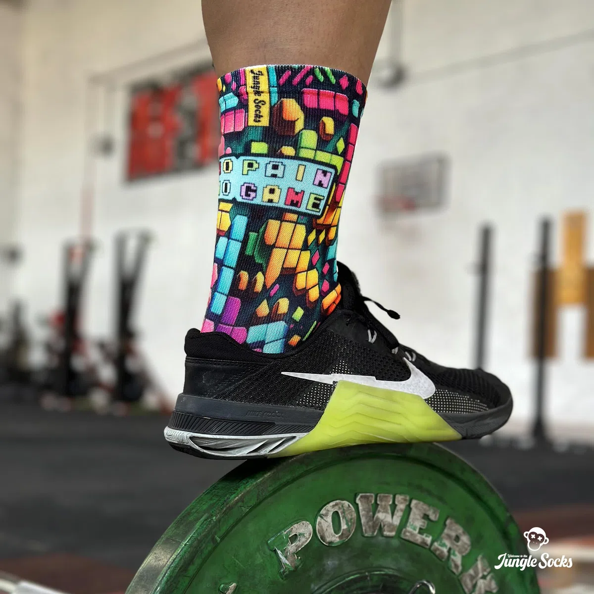 Jungle Socks Confezione da 3 divertenti calze sportive per Crossfit, Palestra, Ciclismo, Corsa, Padel, Sollevamento Pesi, Trekking. Comodo, resistente e senza cuciture. Progettato in Europa.