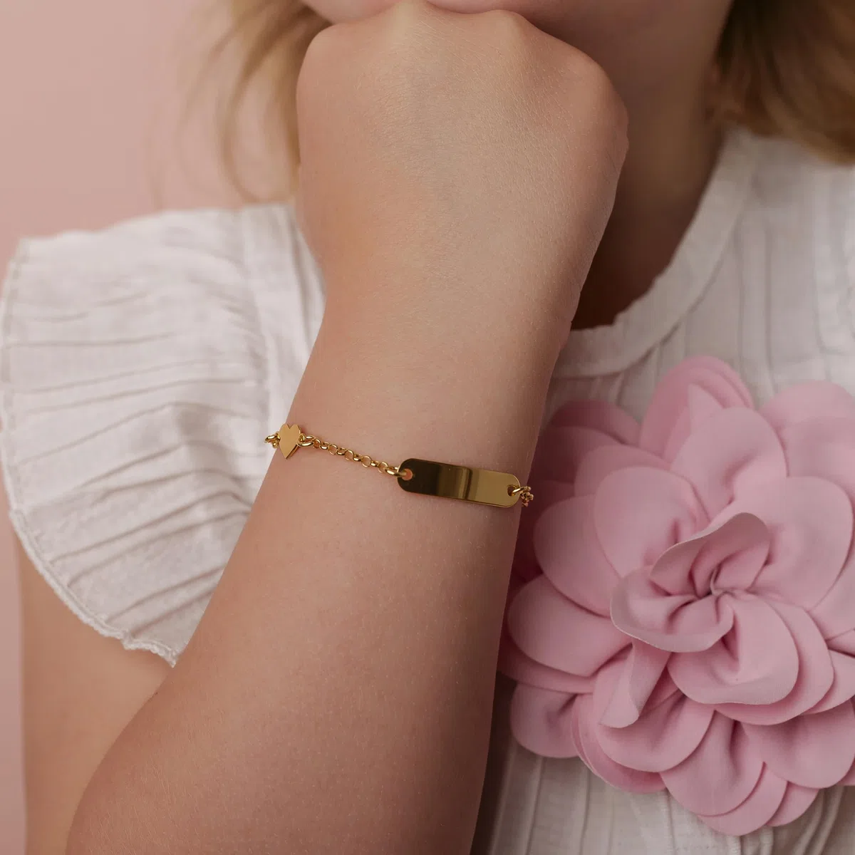 Sakrami Bracciale Argento 925 Bimba Piastrina Personalizzabile con Nome e Angioletto Smaltato Kids Collection + Confezione Regalo Personalizzata - Braccialetto per Nascita Comunione o Battesimo