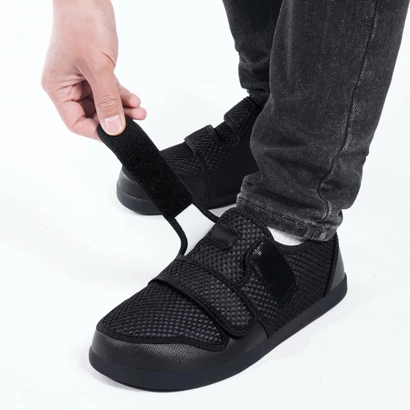 Scarpe Diabetiche Donna Pantofole Uomo Ultra-Leggero Ortopedica Edema Scarpe da Riabilitazione da Passeggio Anziani Piedi Gonfi Traspirante Regolabili Larghe Ciabatte