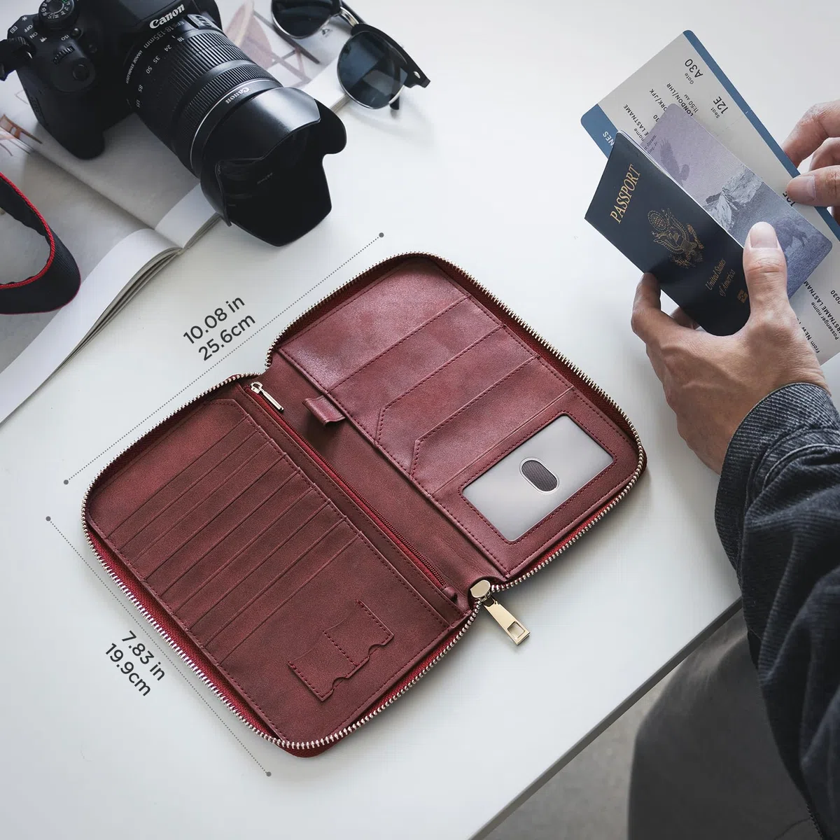 VULKIT Porta Passaporto Familiare per 3-4 Passaporti Portadocumenti da Viaggio Protezione RFID Portapassaporto da Viaggio Donna & Uomo per Denaro, Carte di Credito, ID Documenti - Borgogna
