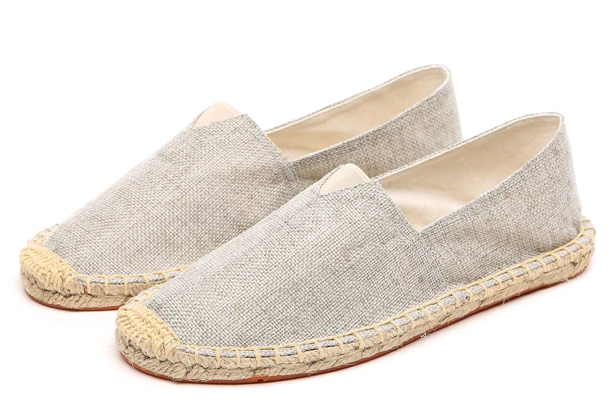 Altxic Espadrillas Piatte da Uomo Tela con Punta Chiusa e Slip on Size 44 EU Grigio Chiaro