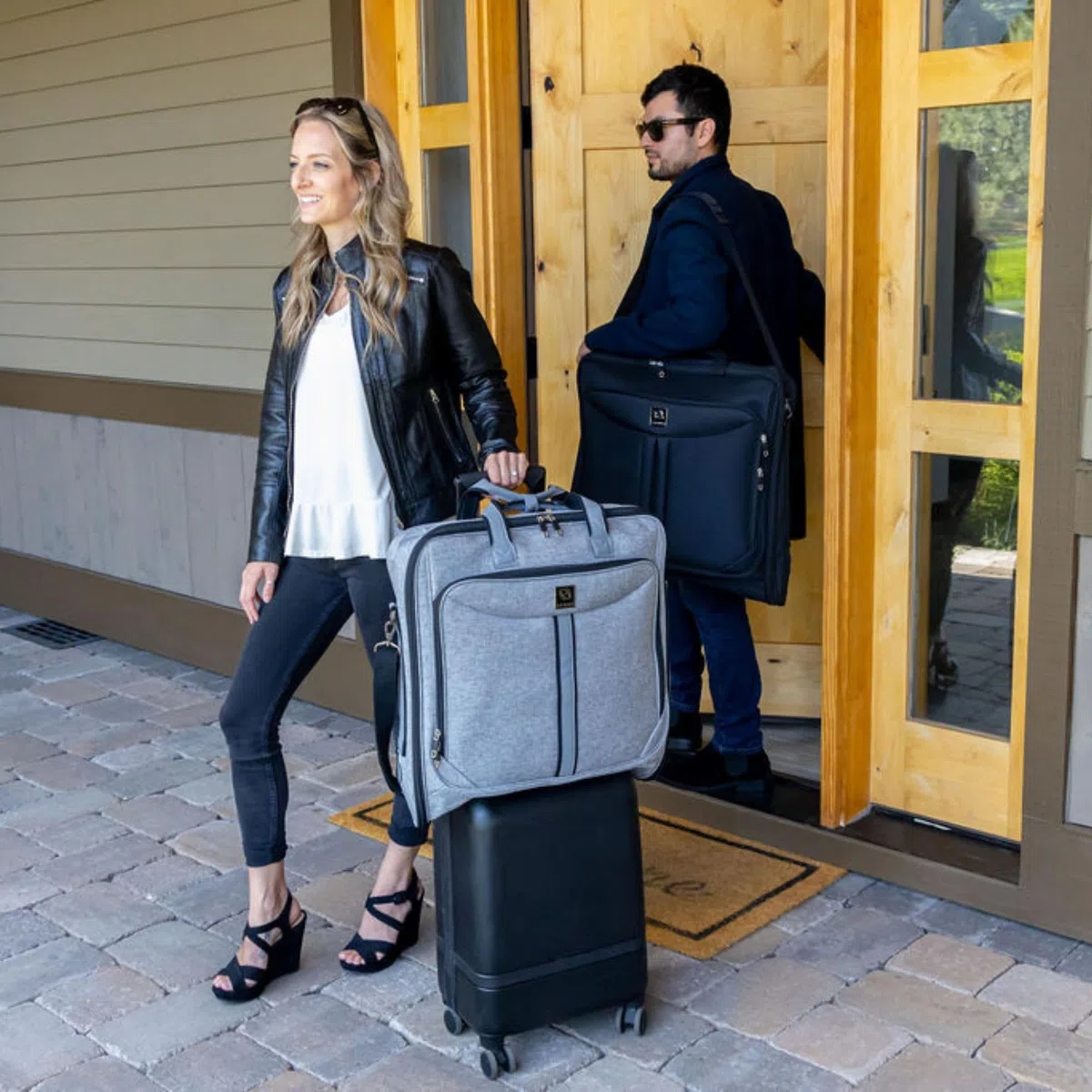 ZEGUR Borsa Porta Abiti da Viaggio – Custodia Pieghevole per Abiti e Completi con Tracolla – Poliestere 1800D Impermeabile per Viaggi d'Affari