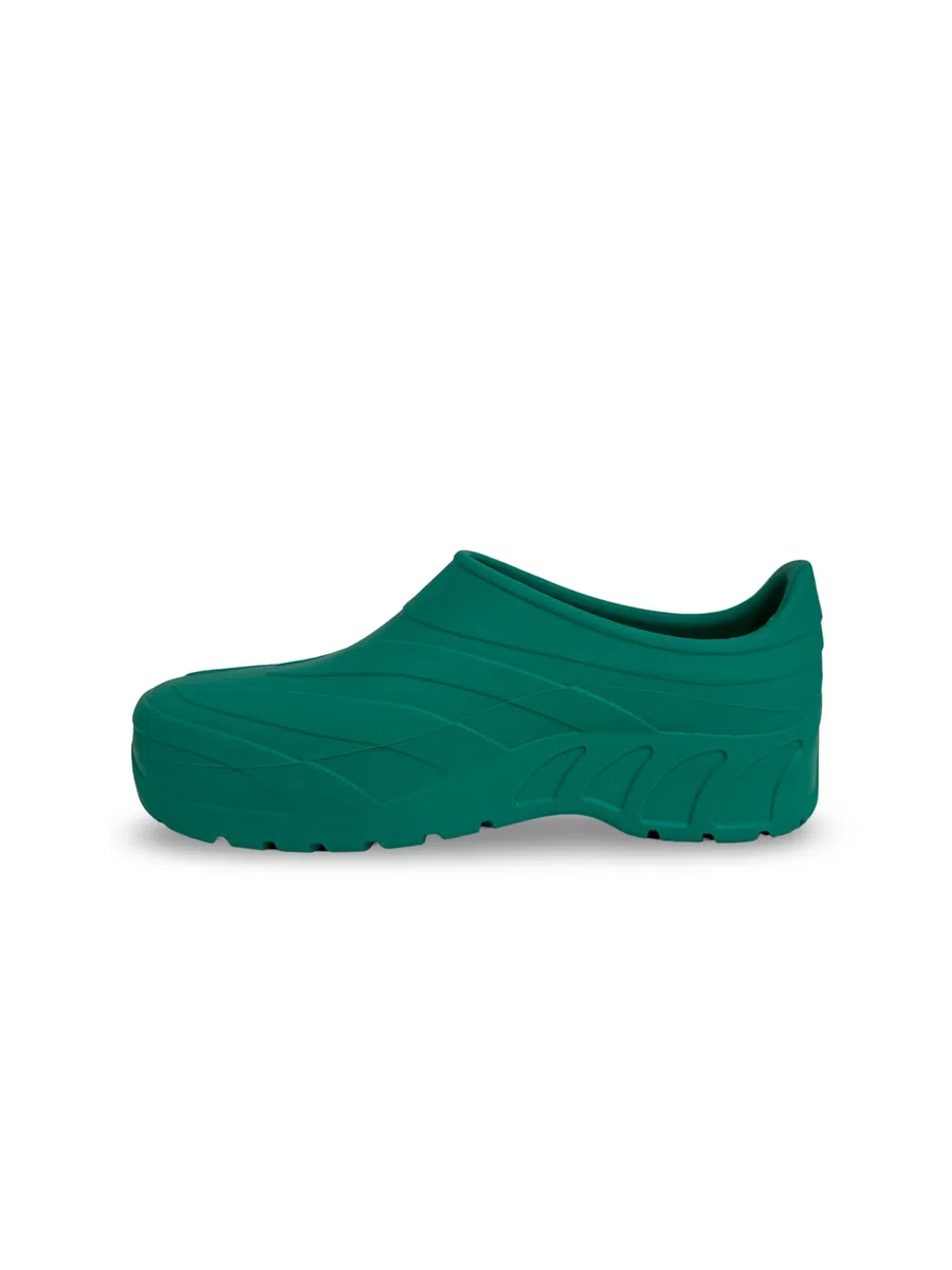 REPOSA Smart PRO - Scarpe Sanitarie Donna e Uomo in Gomma con Chiusura Tallone e Solette, Zoccoli Sanitari Donna e Uomo Sterilizzabili e Antishock, Scarpe da Lavoro Sanitario Comode e Anatomiche