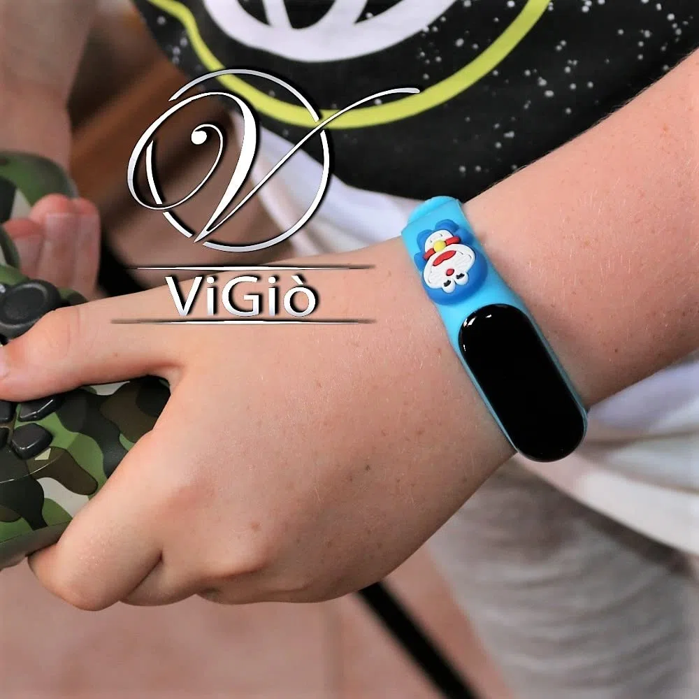 Orologio smartwatch bambini super eroi, orologio sport bambini, impermeabile, contapassi, monitor sonno, ricaricabile, utilizzo social, rispondere e effettuare chiamate, cambio tema (azzurro)