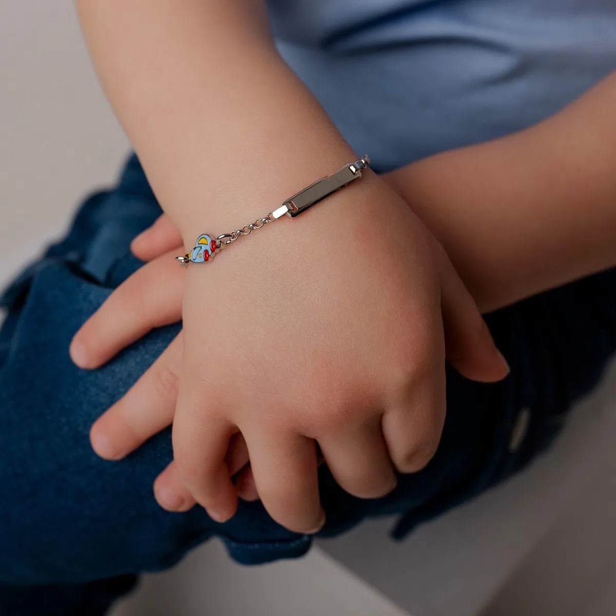 Sakrami Bracciale Argento 925 Bimbo Macchinina Smaltata Kids Collection + Confezione Regalo Personalizzata - Braccialetto per Nascita Comunione o Battesimo