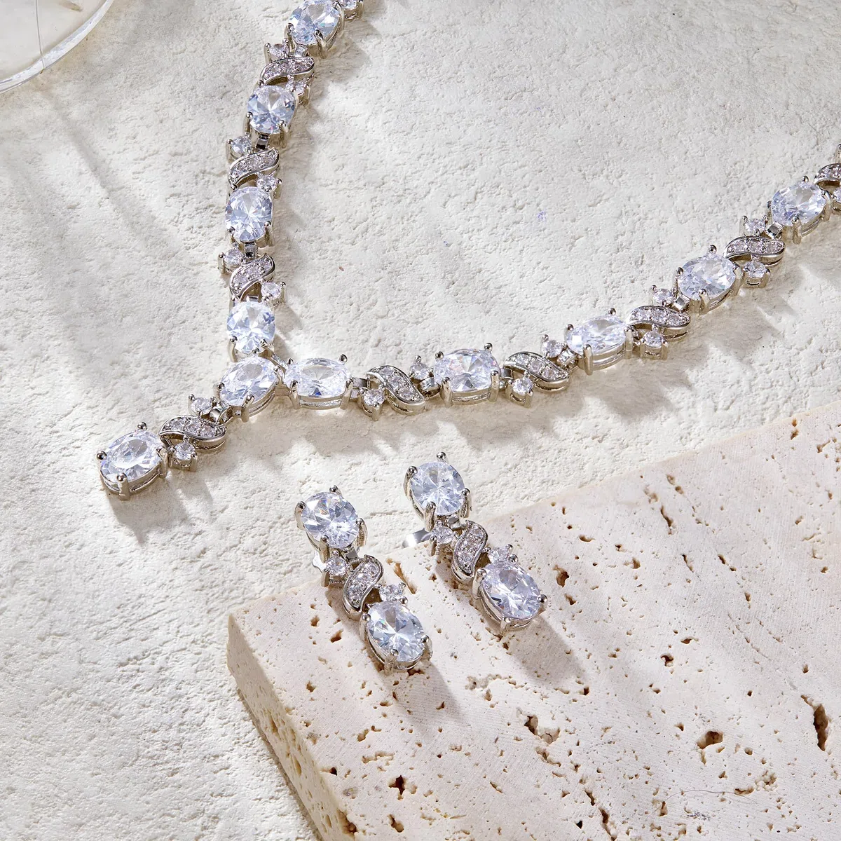 Donna Parure Gioielli-Collana Orecchini Elegante Delicato Zirconia cubica Infinito Y-Forma Collana Ciondolare Set