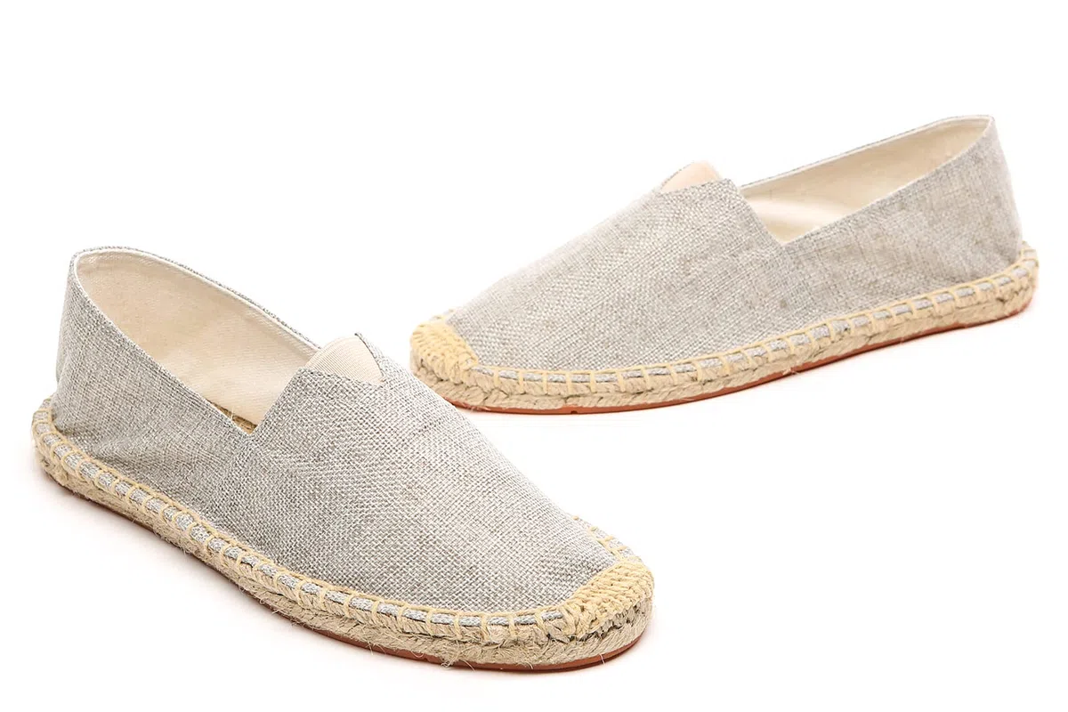 Altxic Espadrillas Piatte da Uomo Tela con Punta Chiusa e Slip on Size 44 EU Grigio Chiaro