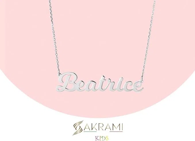 Sakrami Collana con Nome in Argento Kids Collection per bambini Collana in Argento 925 Sterling, con Nome Personalizzabile + Confezione regalo Personalizzata - per compleanno anniversario