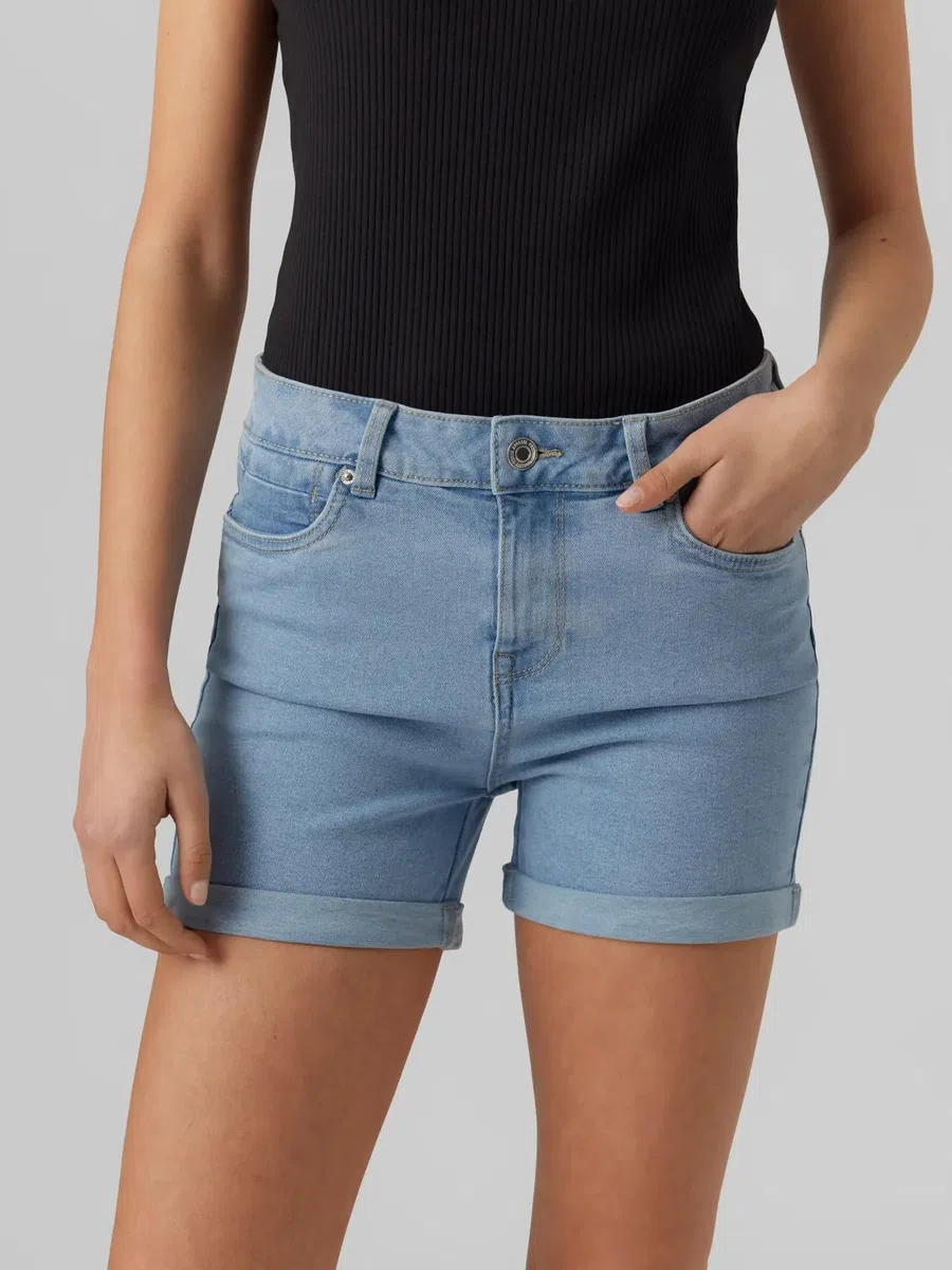 VERO MODA Shorts Denim con Orlo Arrotolato e Tasche