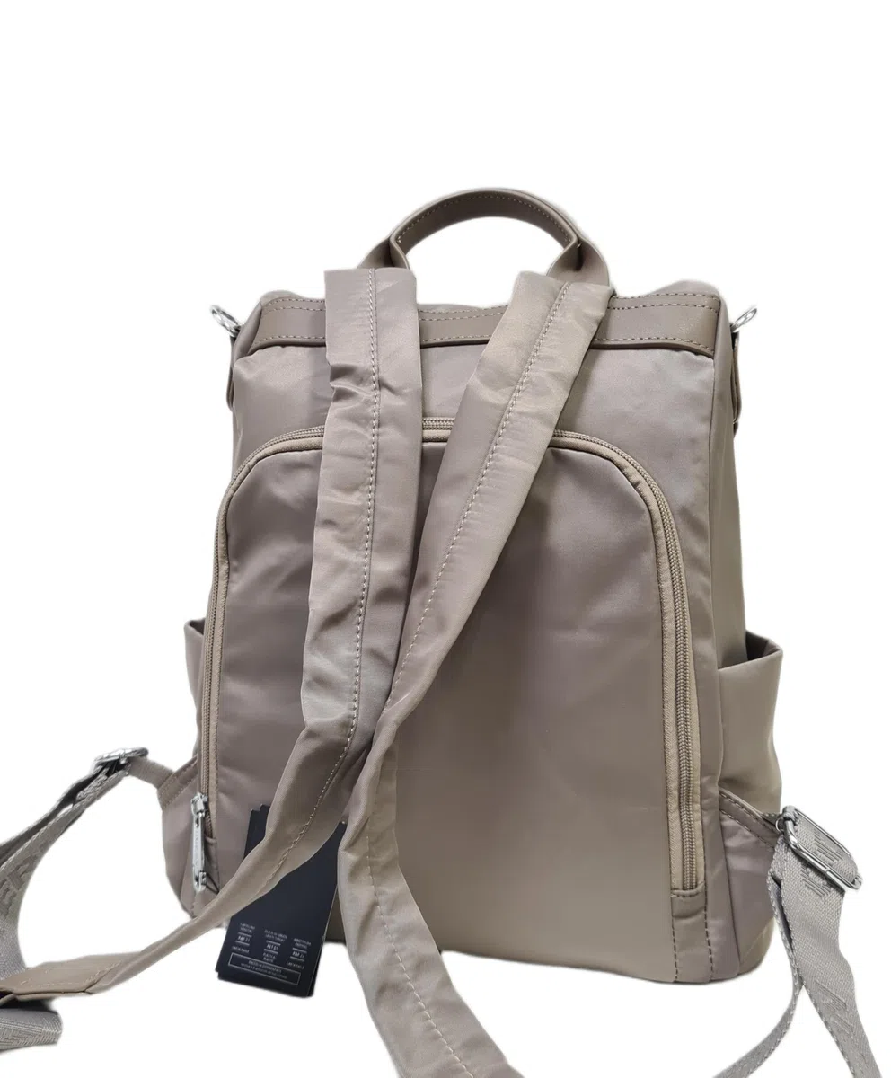 Zaino casual Nylon Impermeabile sistema antifurto, convertibile in borsa a tracolla con 2 tasche frontali, ideale per il lavoro, l'università... Art.5050-16 Prodotto Originale Coveri (TAUPE)