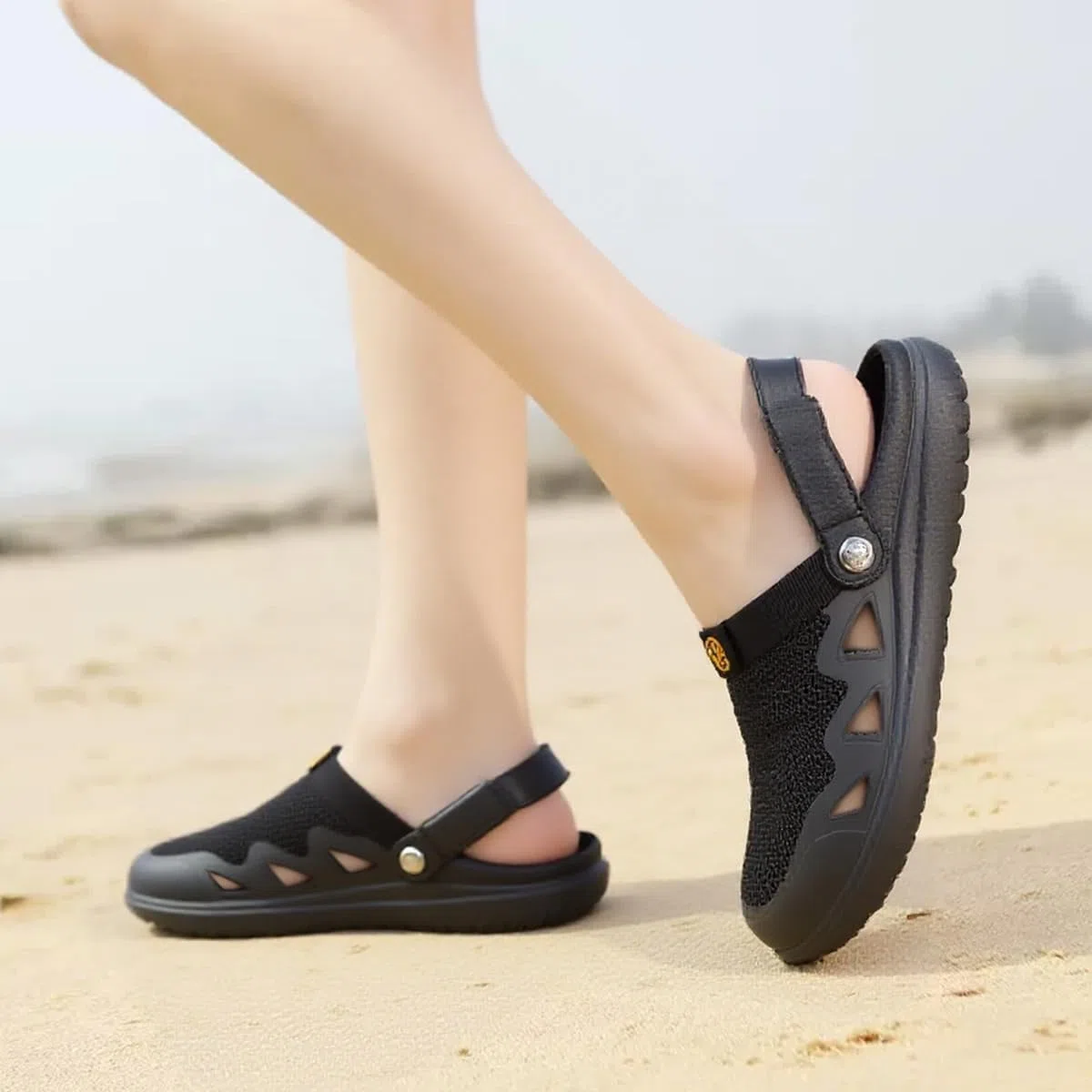 Uomo Donna Zoccoli e Sabot Spiaggia Giardino Pantofole Scarpe da Mare Estate Leggero Comode Traspiranti Sandali Clogs Ciabatte all'aperto