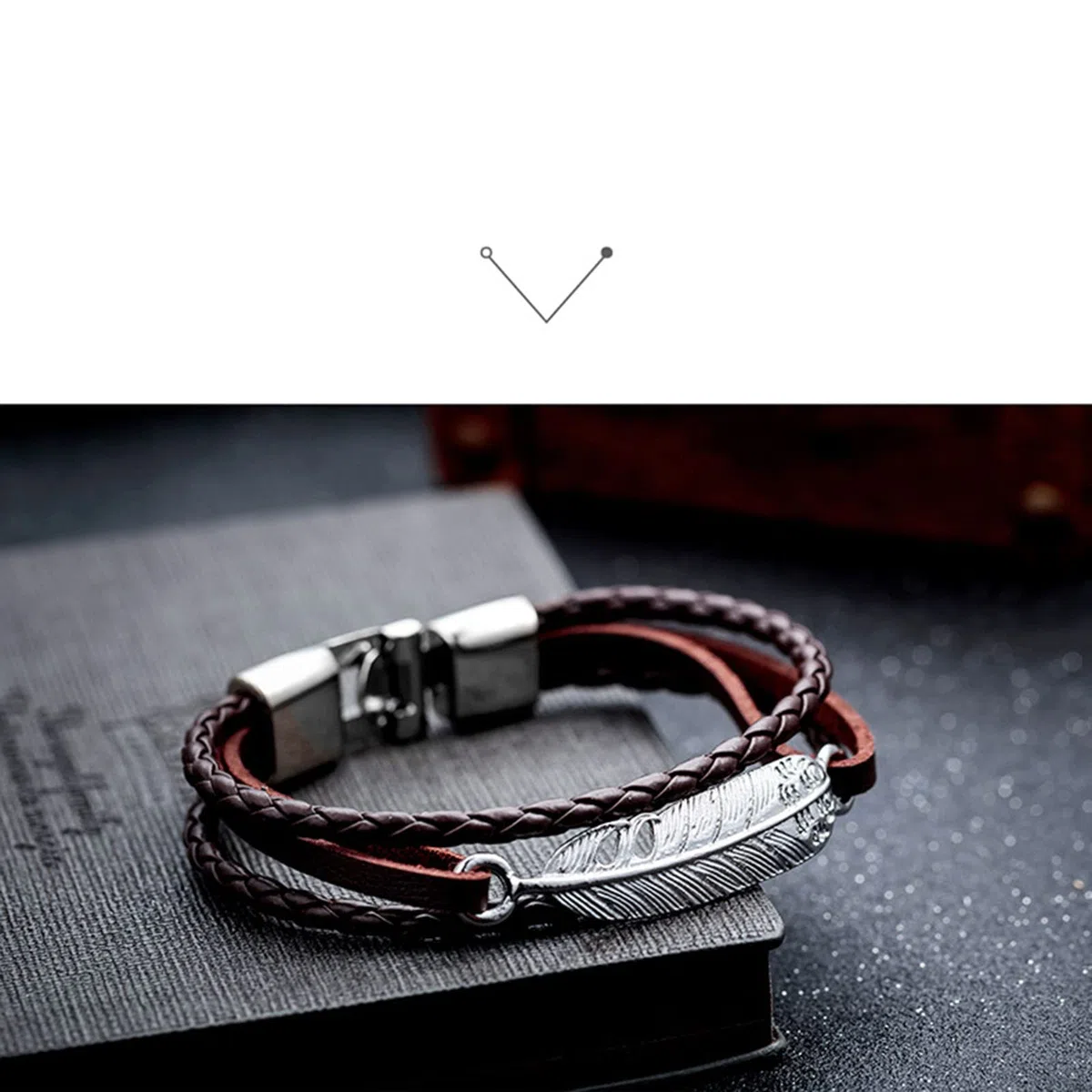 Bracciale da Uomo Bracciale in Pelle Bracciale in Acciaio Inossidabile Bracciale Intrecciato Bracciale in Pelle con Piuma Intrecciata Multistrato retrò