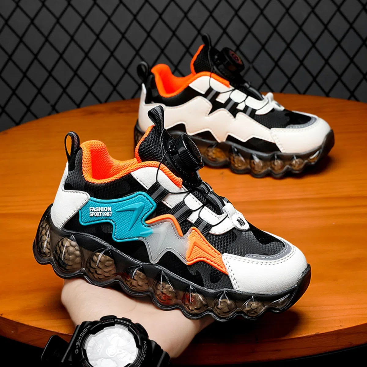 Nuove Scarpe da Basket per Bambini Scarpe Sportive per Bambini Scarpe Sportive con Fibbia Twist Scarpe da Basket per Bambini e Bambine