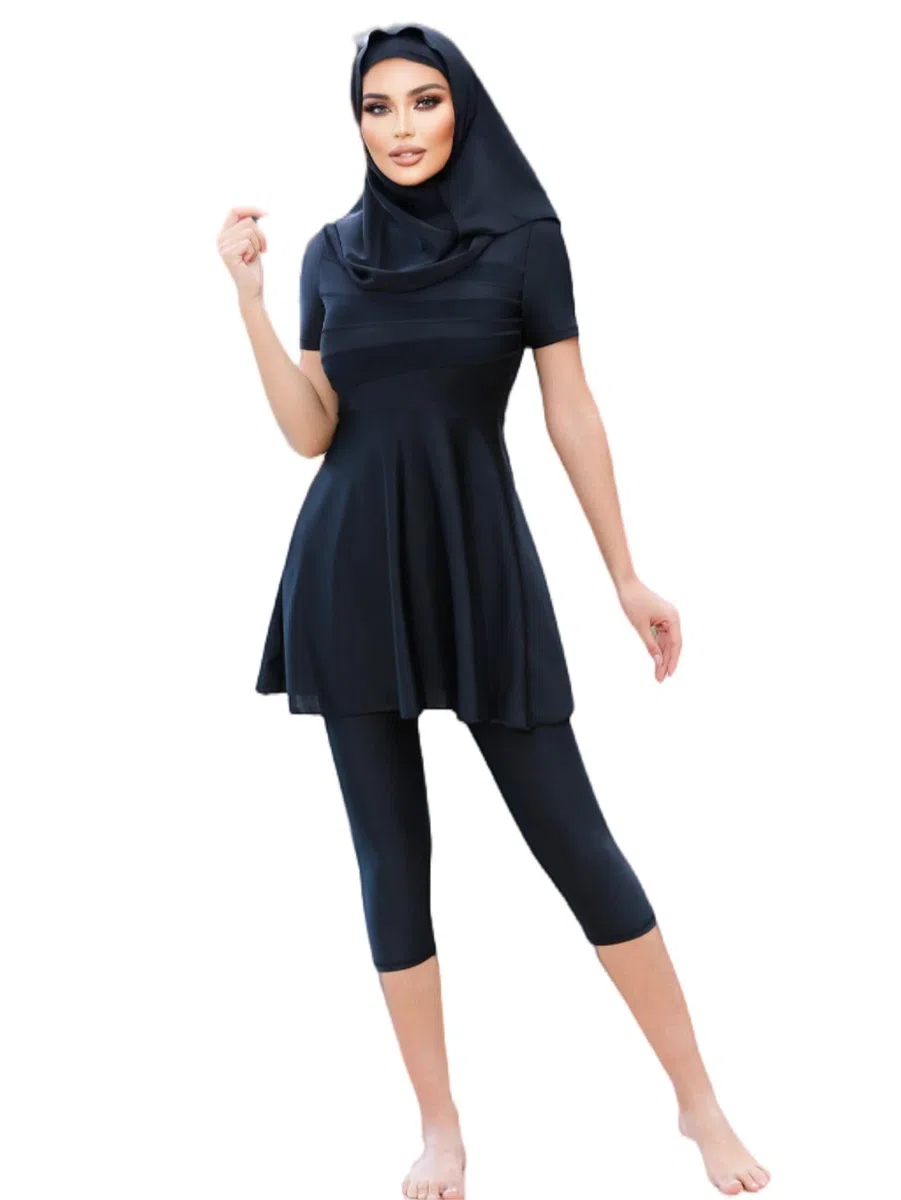 Nuovo Estate Burkini Femmes Musulmano 3 pz Costumi Da Bagno Nero Tinta Unita Manica Corta Capri Pantaloni Protezione Solare Abbigliamento Spiaggia con Hijab