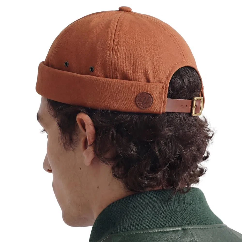 UNDERCONTROL Cappello da Pescatore Vintage Senza Visiera da Marinaio con Polsini arrotolati, Senza Visiera, con Teschio Miki, Cinturino in Pelle, per Uomo e Donna - Made in Korea