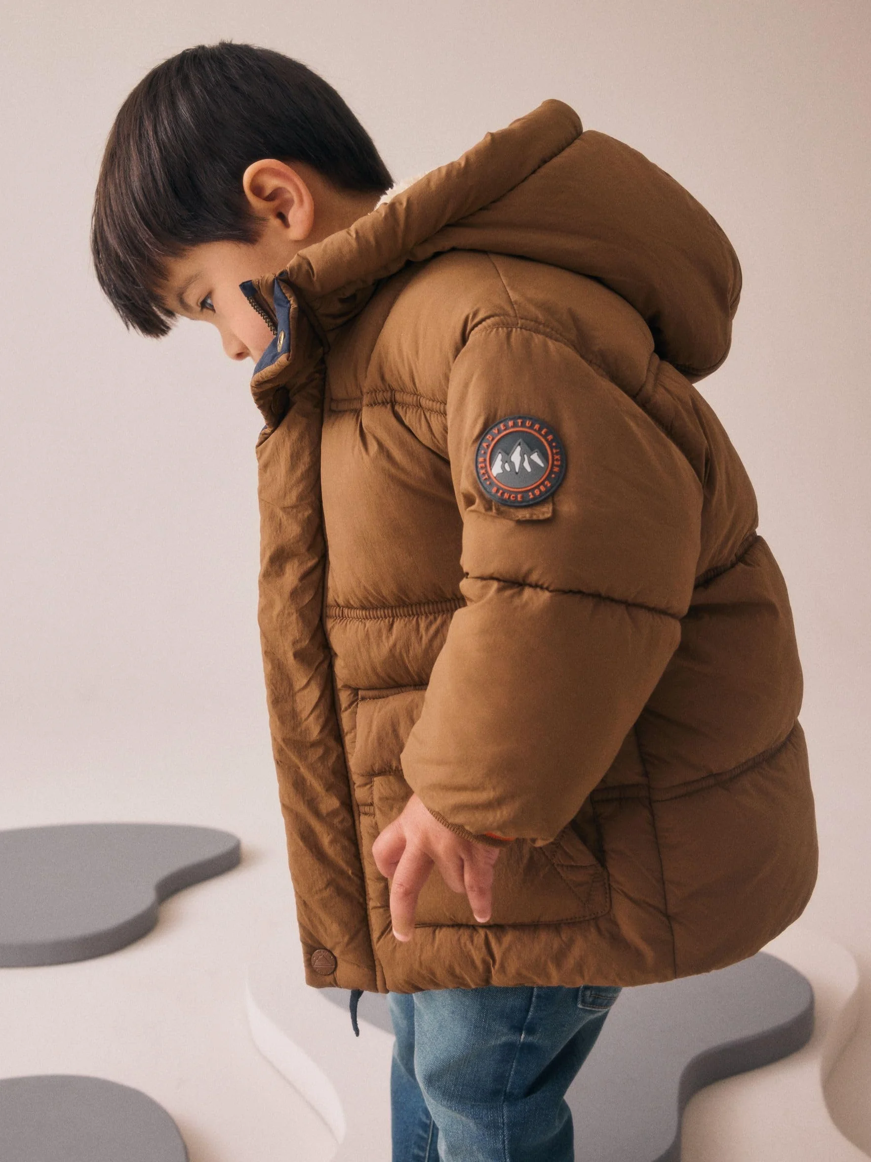 NEXT Ragazzo Cappotto imbottito impermeabile con fodera in sherpa