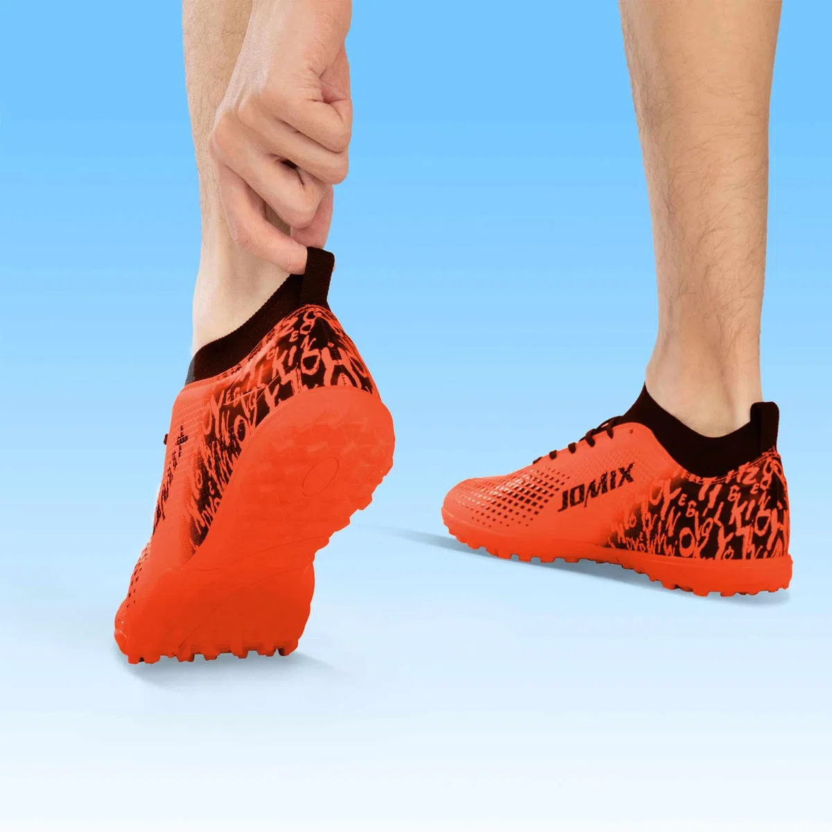 JOMIX Scarpe da Calcetto Calcio Unisex Bambini Ragazzi Adolescenti – Multitacchetti TF per Campi Sintetici ed Erba Artificiale – Leggere Resistenti Antiscivolo WOS250436 (Arancione, 39)