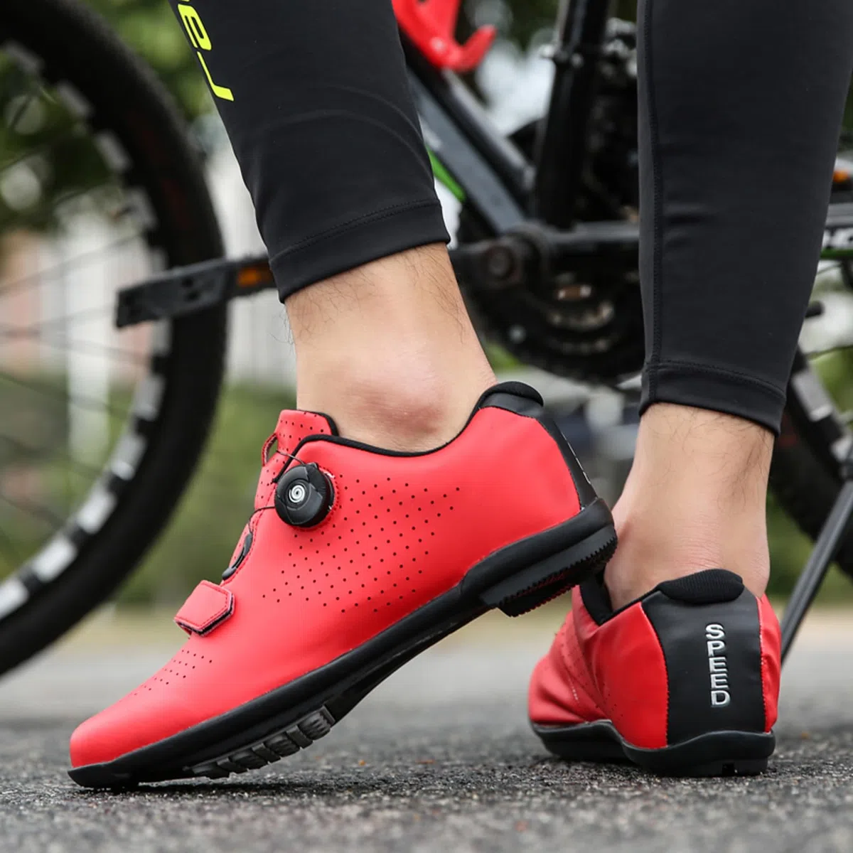LZQpearl Scarpe da Ciclismo, Scarpe da Strada E da Mountain Bike con Suola in Gomma, Scarpe da Bicicletta per Interni Antiscivolo E Traspiranti con Sistema di Lacci A Rotazione Rapida