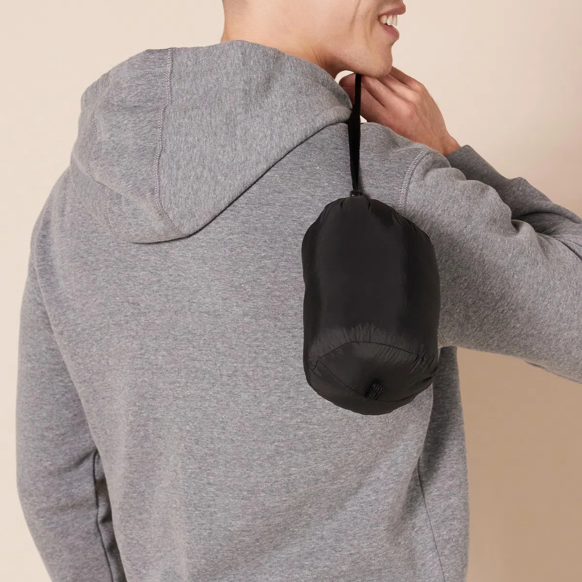 Amazon Essentials Piumino Leggero Impermeabile Pieghevole (Disponibile in Taglie Extra Forti) Uomo