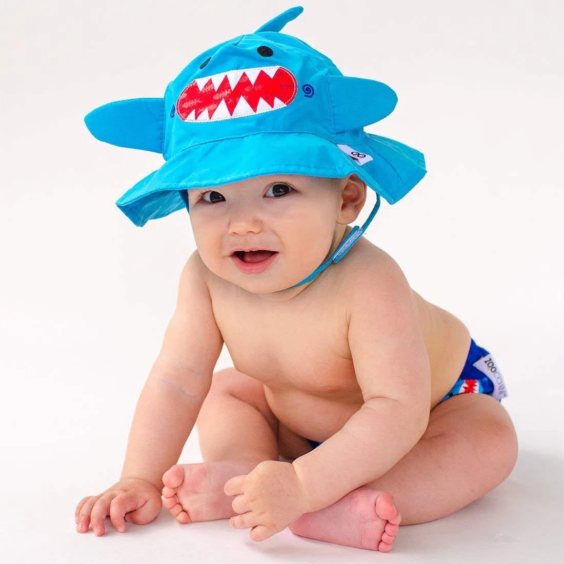 Zoocchini Costumino Contenitivo e Cappellino - Lavabile, Impermeabile, Protezione UPF 50+, 3-6 mesi