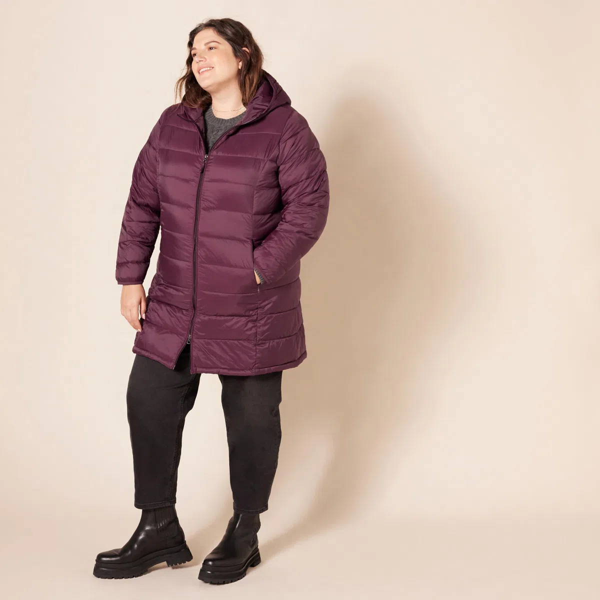 Amazon Essentials Donna Chaqueta Acolchada con Capucha, Ligera e Impermeable (Disponible en Tallas Grandes)