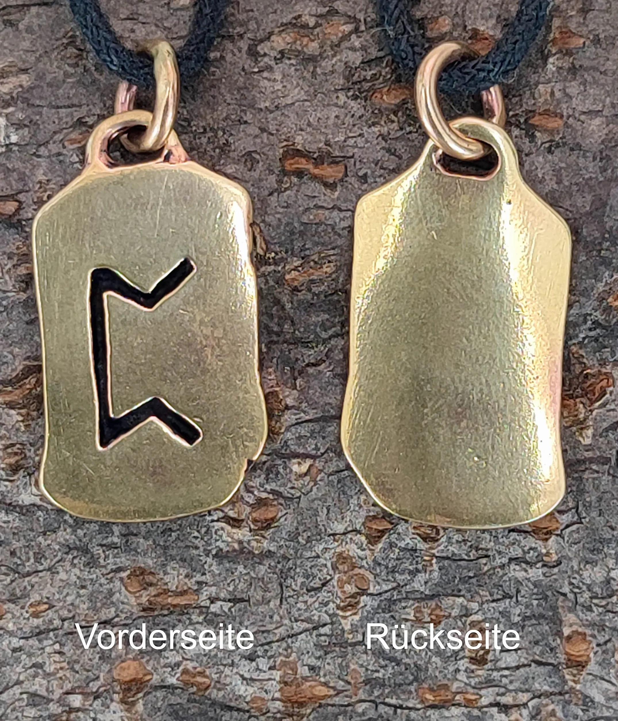 Kiss of Leather Ciondolo rune Perthro in bronzo n. 100, Bronzo