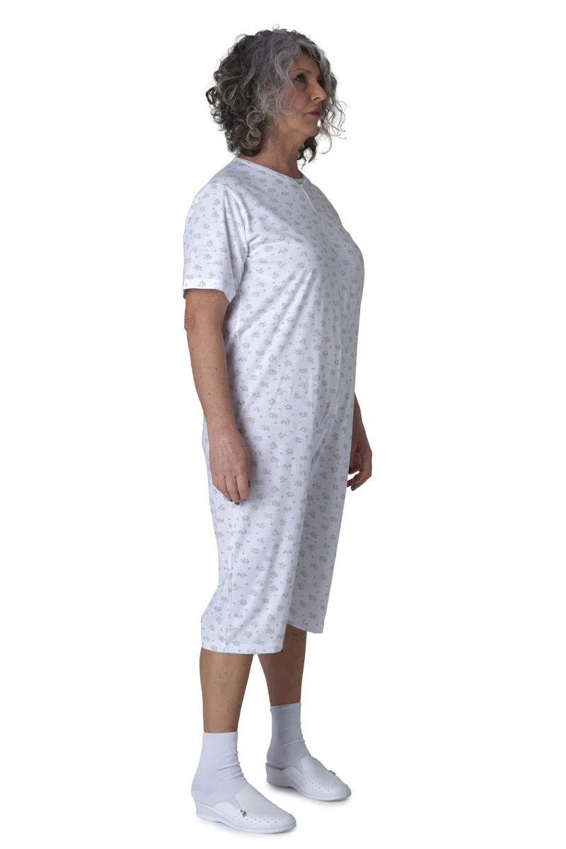 FERRUCCI COMFORT Pigiama Sanitario Girocollo Manica Corta Pantalone Corto - 9017 MC PC - per Anziani, Incontinenza, Alzheimer, Demenza, 100% Cotone Leggero