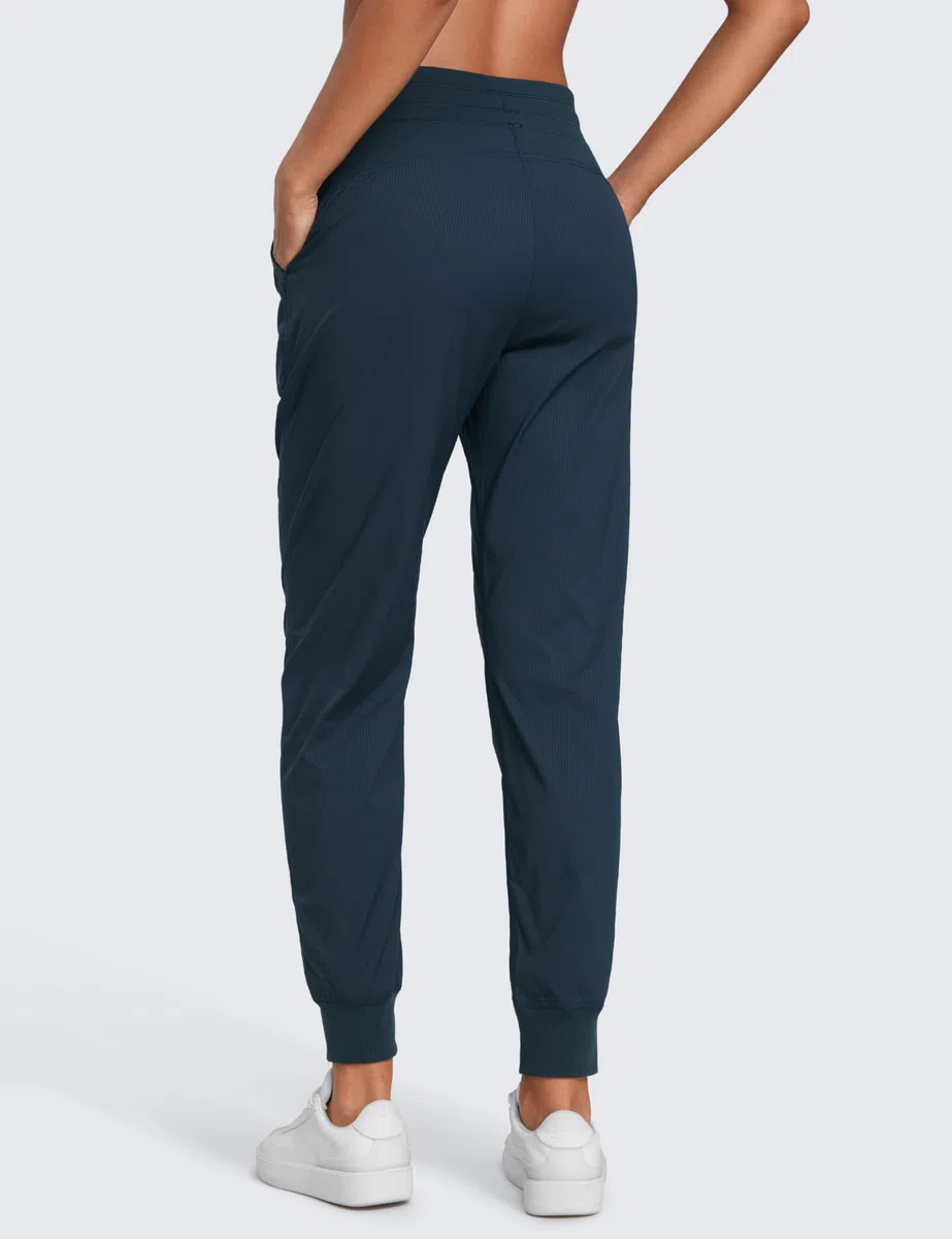 CRZ YOGA Pantaloni Atletici da Donna Morbidi Affusolati con Coulisse con Tasche - 72 cm