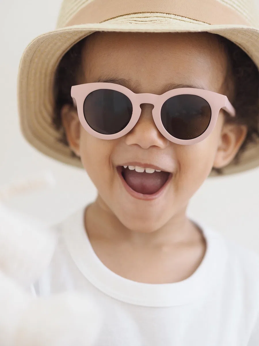 BÉABA, Occhiali Da Sole Per Bambini 2-4 Anni, Protezione 100% UV - CAT 3, Protezione Laterale, Comfort Ottimale, Aste Regolabili A 360°, Adattabili Alla Vista, Collezione Retro, Dusty Rose