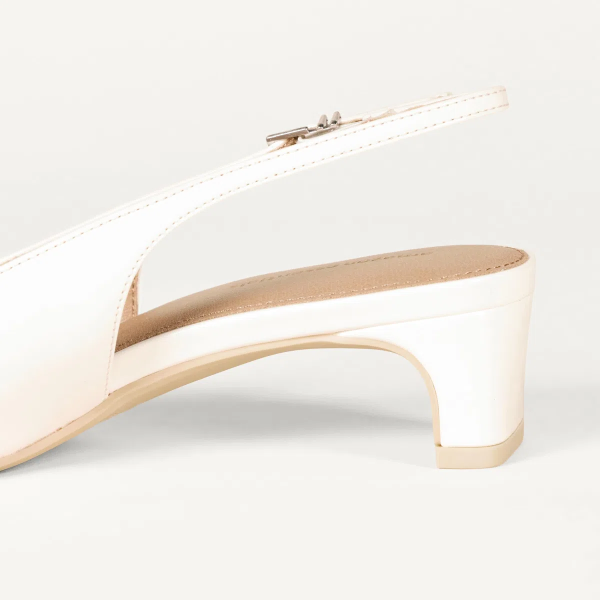 Amazon Essentials Donna Scarpe Slingback con Tacco a Blocco
