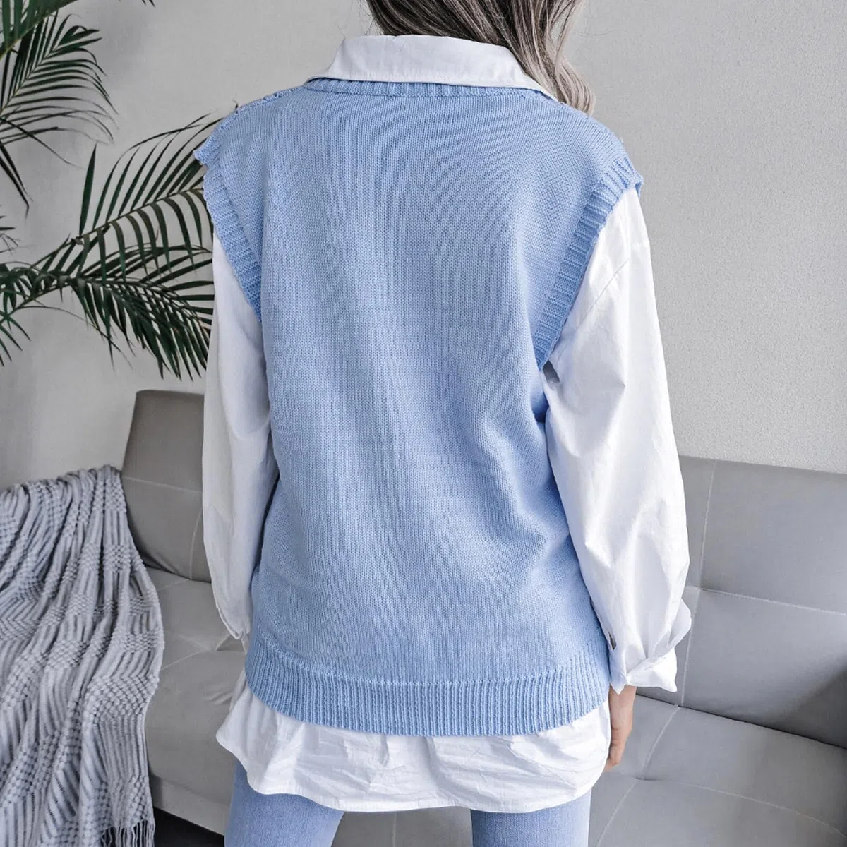 FEOYA Gilet con Scollo a V da Donna Ragazza Maglione Lavorato Senza Maniche Allentato Pullover Smanicato in Maglia Caldo Casual Vintage Chic Carino Inverno Autunno Primaverile Scolastico Natale S-XXL