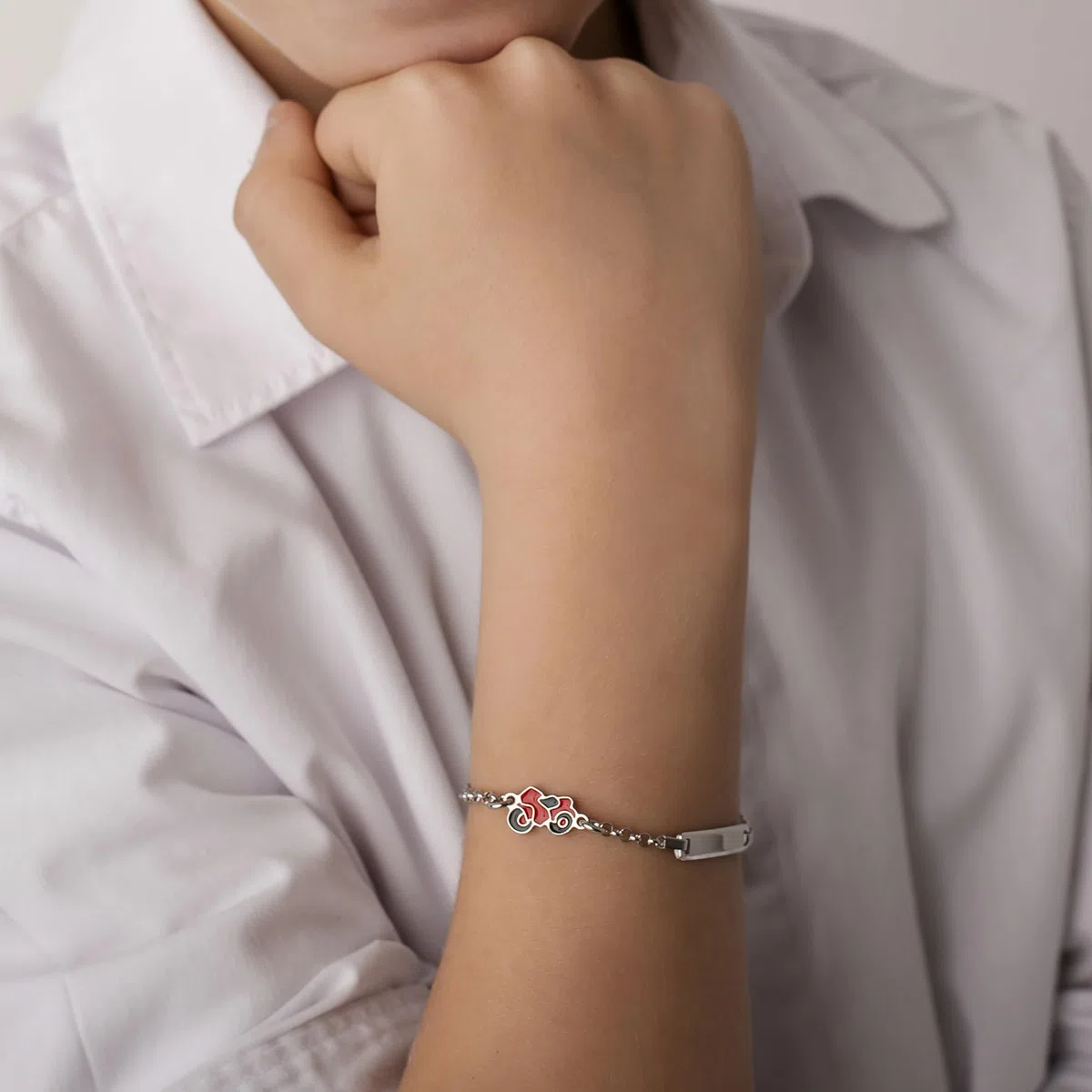 Sakrami Bracciale in Argento per Bambini Incidibile con Moto Smaltata