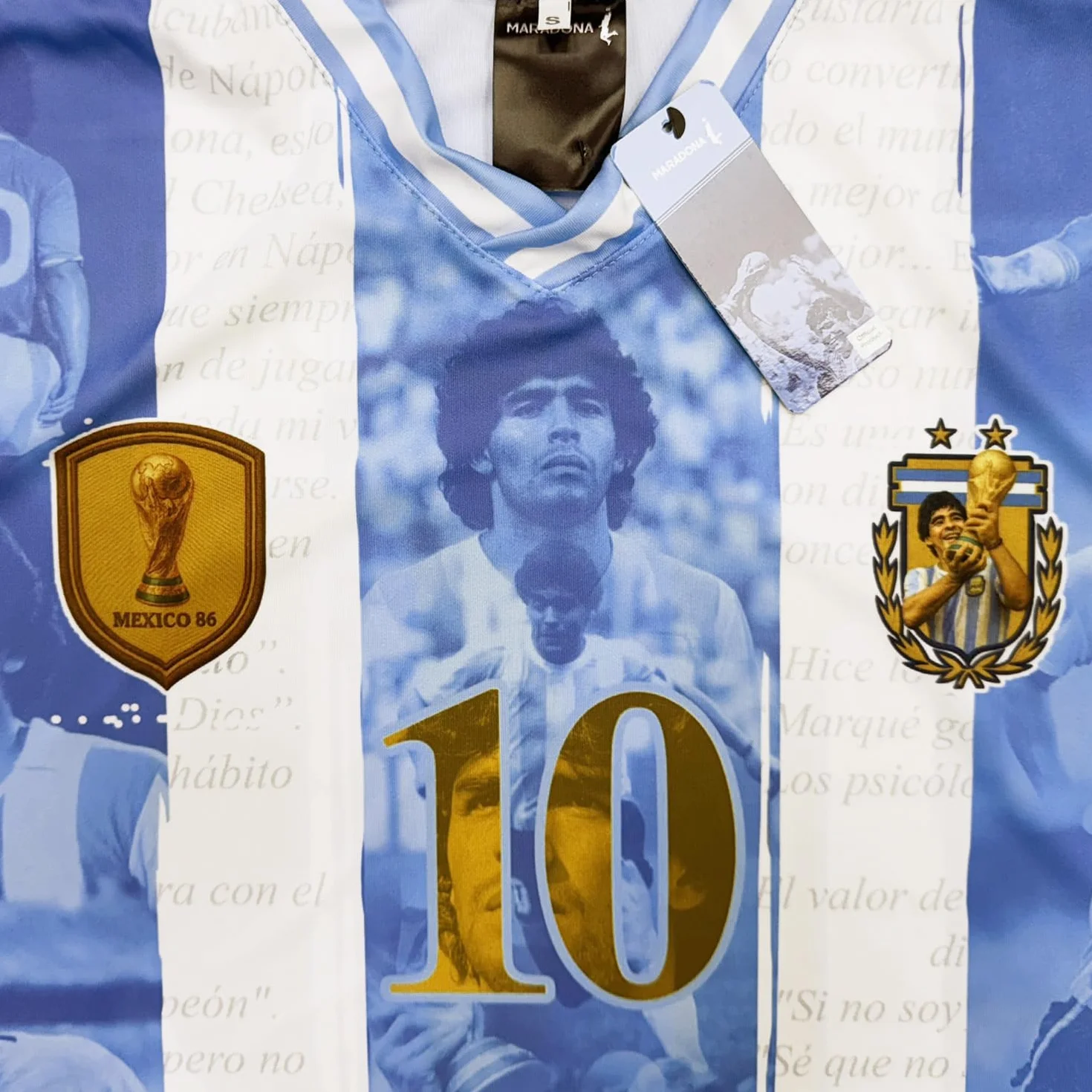 Soul up Maglia Calcio Diego Armando Maradona - El Pibe de Oro. Replica Ufficiale. Maglietta Calcio Argentina per Ragazzo e Adulto.