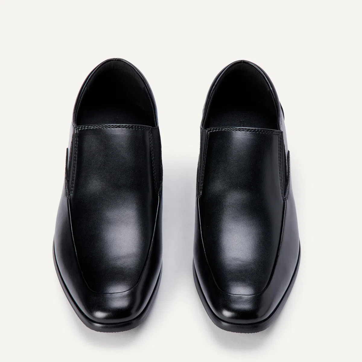 Amazon Essentials Mocassini Slip-on con Tomaia Elasticizzata e Cucitura Frontale Uomo