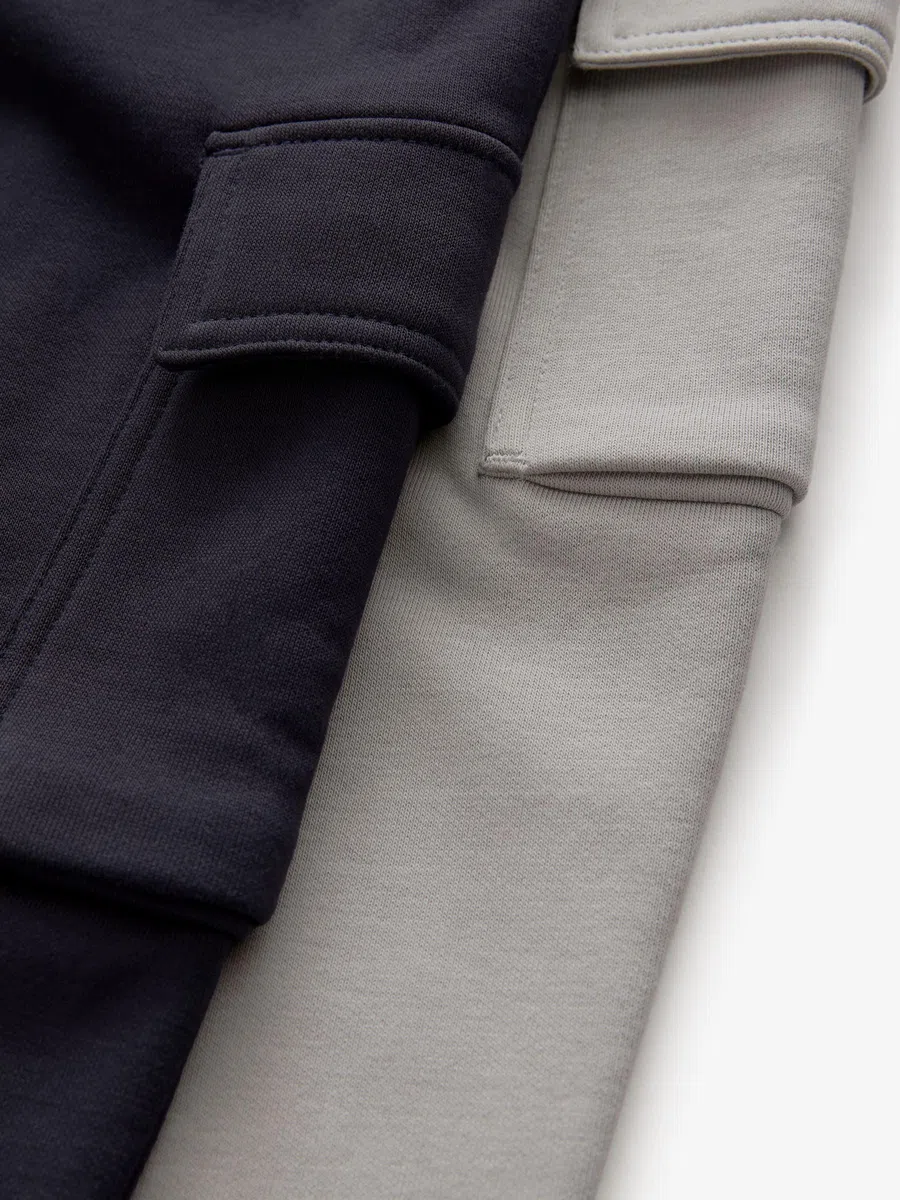 NEXT Ragazzo Confezione da 2 Pantaloni da Jogging Cargo Slim