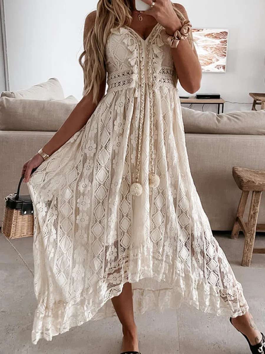 CUPSHE Abito estivo da donna Boho maxi con lacci e nappe con scollo a V svasato con volant Abiti da spiaggia bianchi