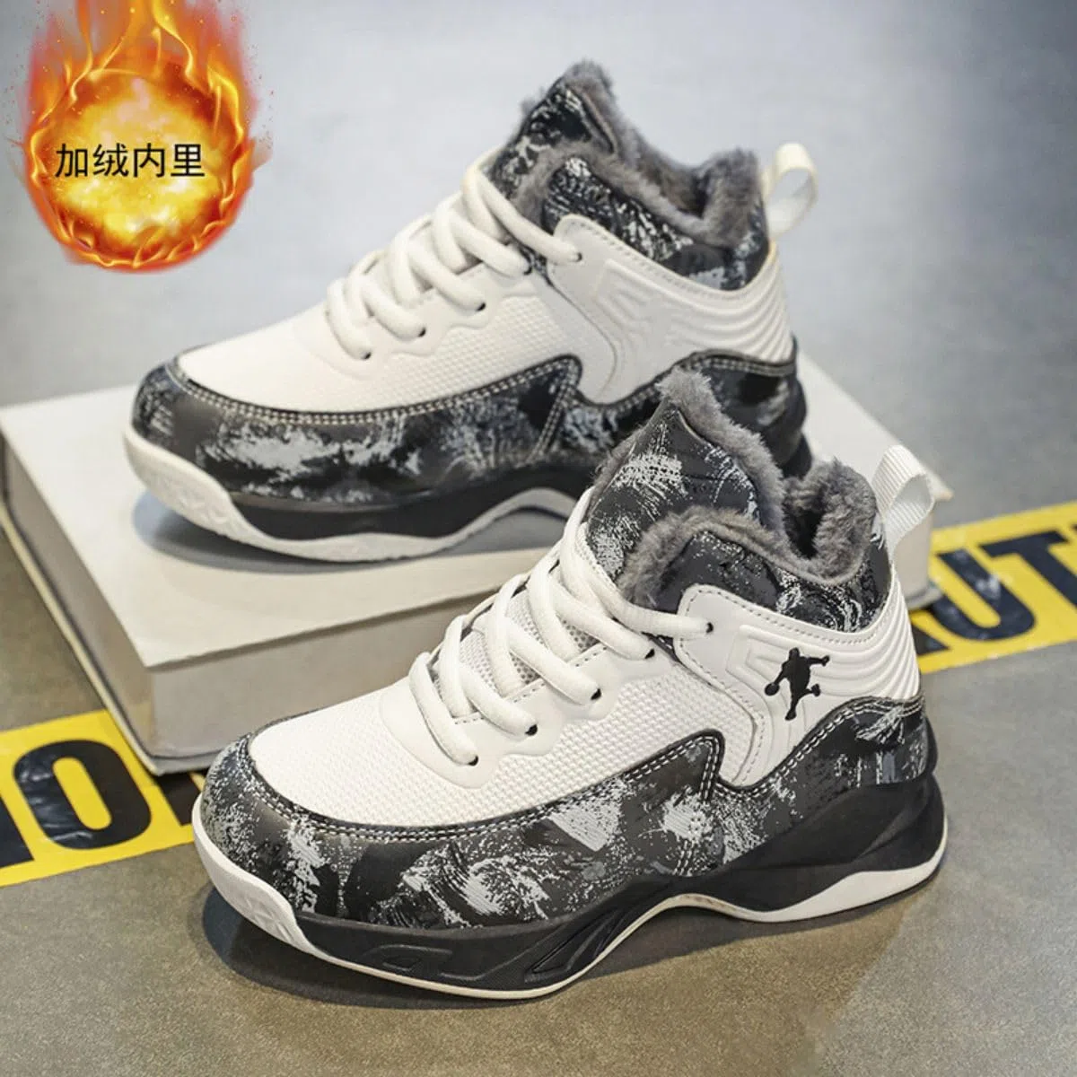 Elegante Calore Imbottito Scarpe da Basket per Ragazzi Scarpe da Basket per Bambini Allacciatura Sportiva Scarpe Sportive