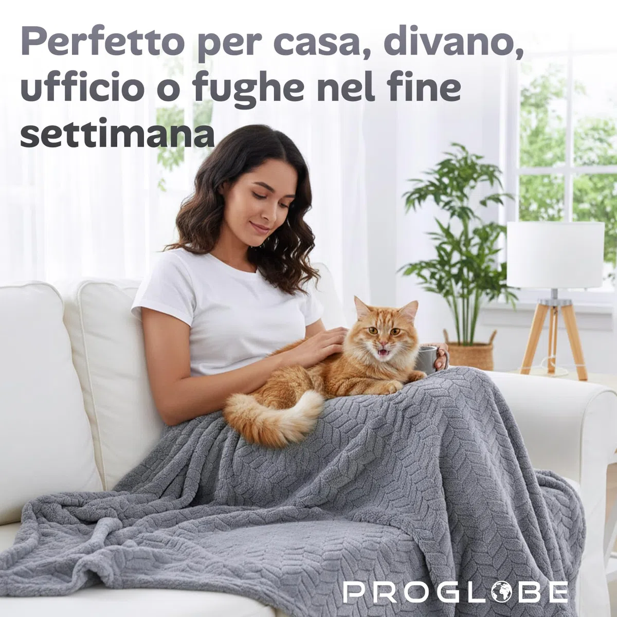 Proglobe Coperta da Viaggio Morbida & Calda per Aereo & Auto - Indispensabile per Lunghi Voli per Donne, Uomini, Bambini - Cuscino Compatto con Custodia per Bagagli & Clip per Zaino, Grigio